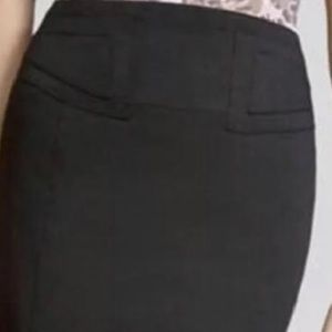 3/$15 EUC Express Detailed Pencil Skirt